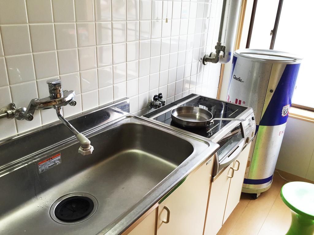 Toolate Guesthouse Тояма Экстерьер фото